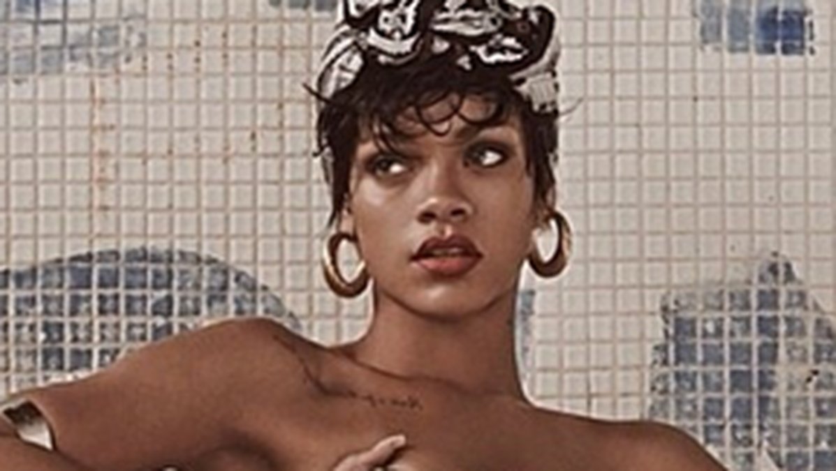 Som vanligt så sprarar inte Rihanna på krutet. 
